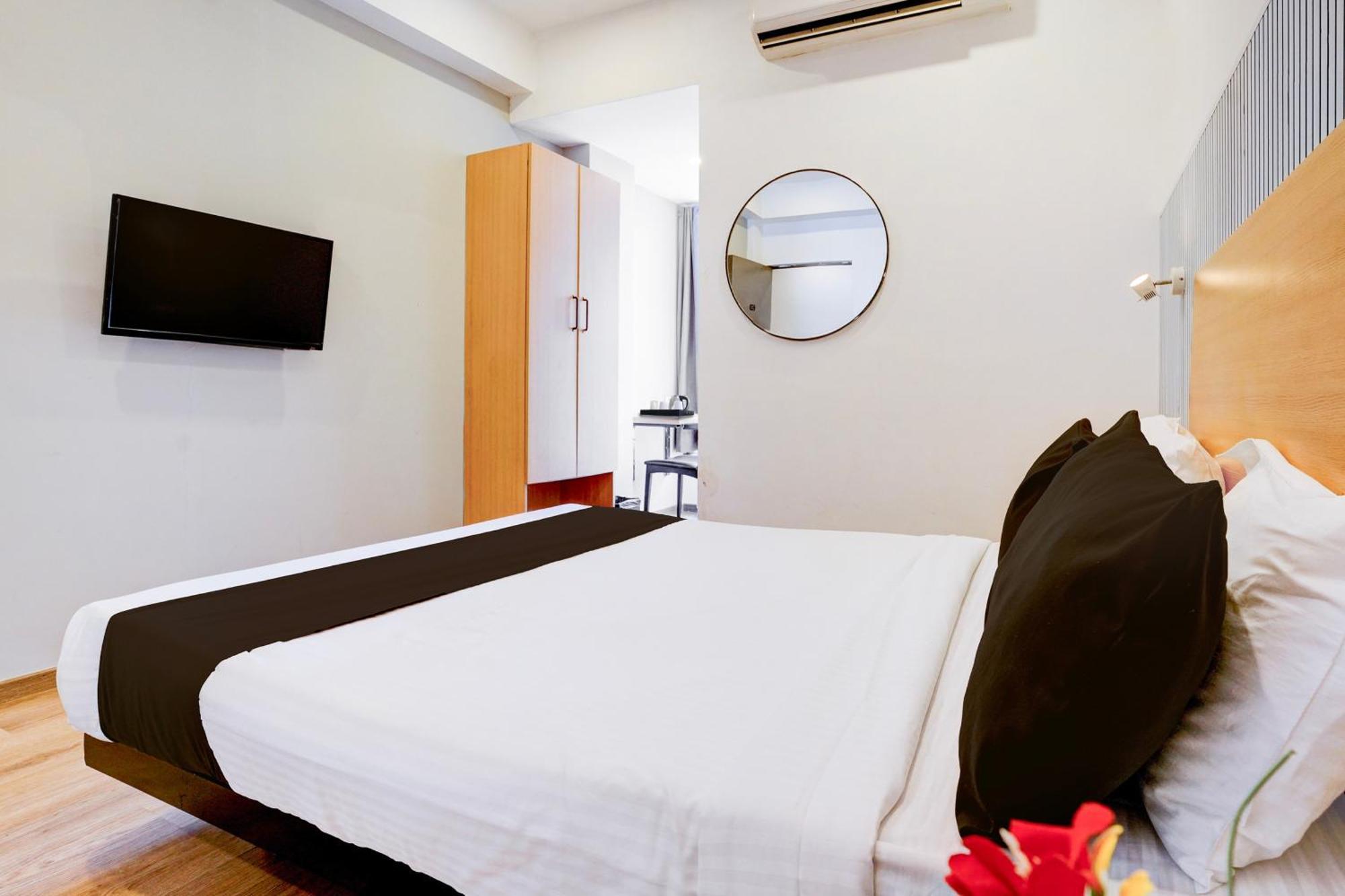 Hotel Townhouse Khar The Habitat Bombay Esterno foto