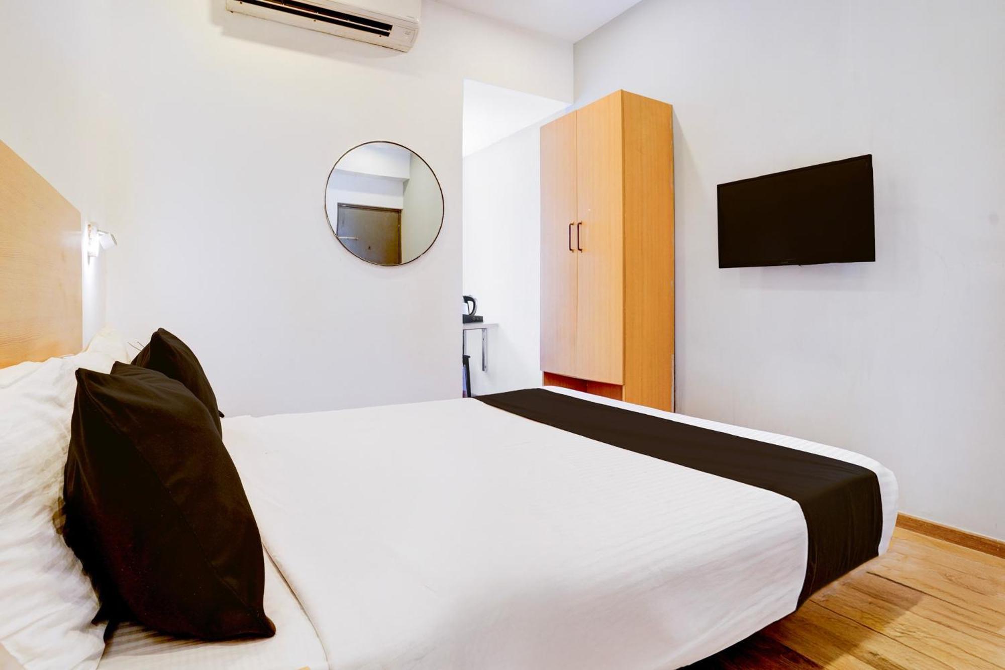 Hotel Townhouse Khar The Habitat Bombay Esterno foto