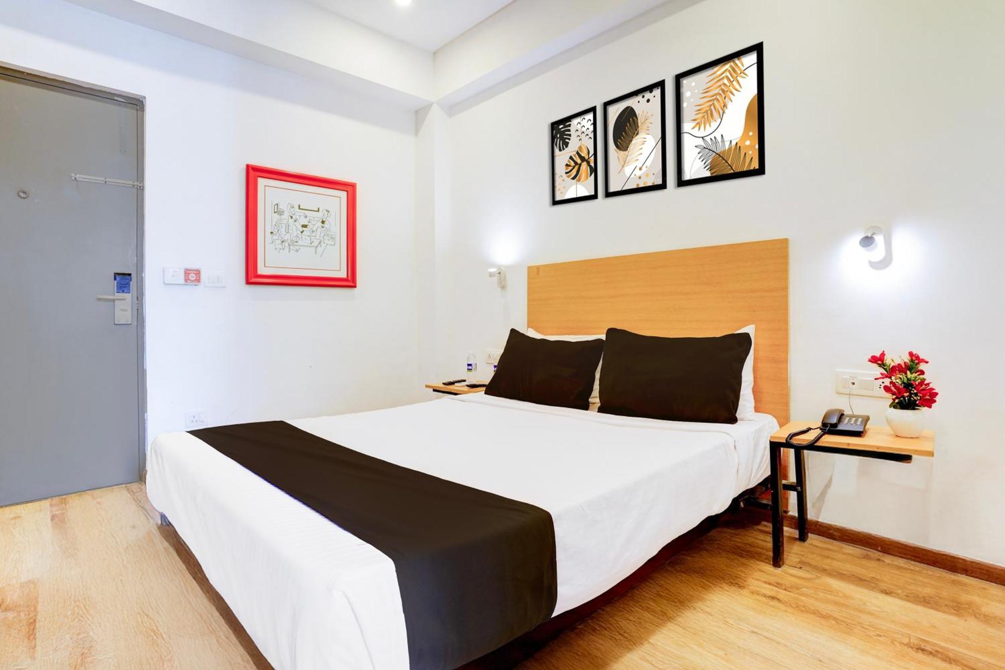 Hotel Townhouse Khar The Habitat Bombay Esterno foto