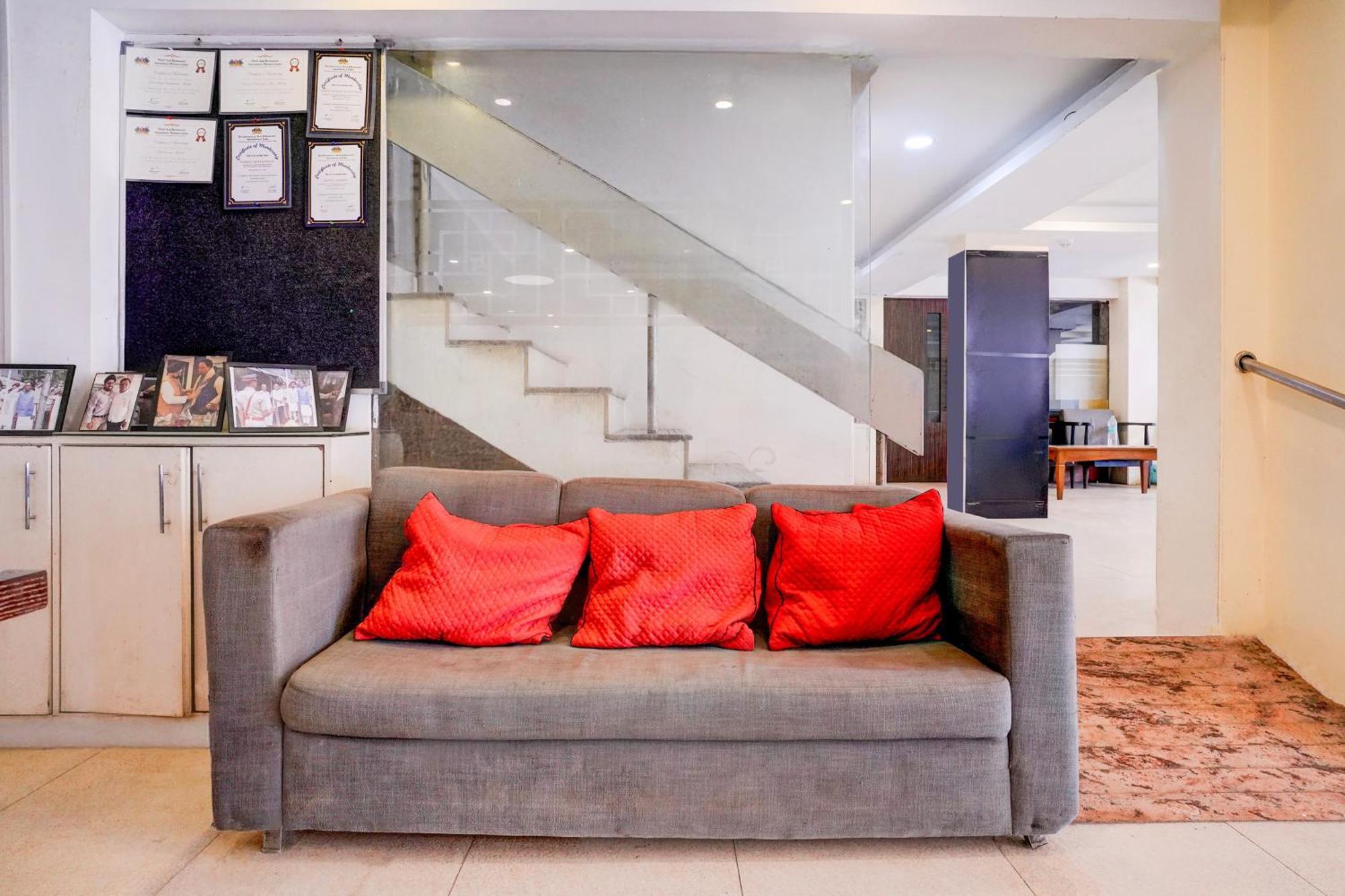 Hotel Townhouse Khar The Habitat Bombay Esterno foto